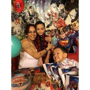 Meet your Posher, Ely